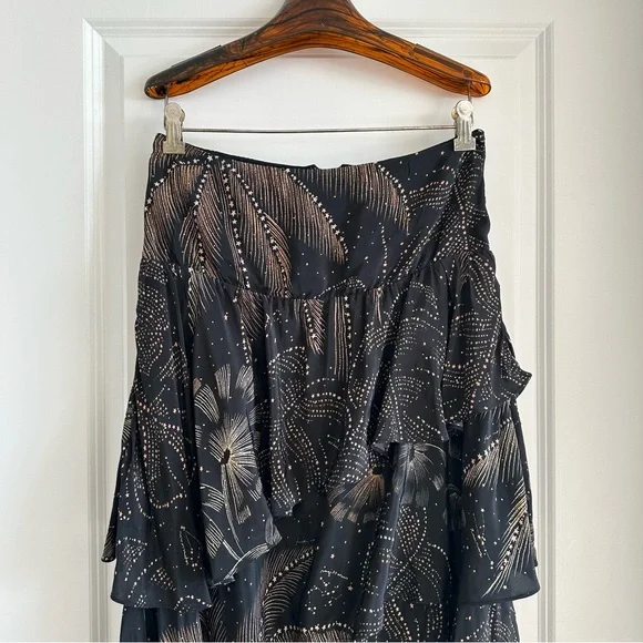 Farm Rio Black Golden Foliage Ruffled Skirt is available for purchase on au  PAY Market - Imported Goods Online Store Co.Ltd. | au PAY Market - Online  Shopping Site